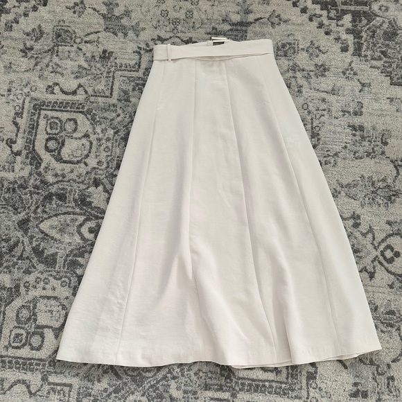 SOLD ZARA skirt - Picture 6 of 8